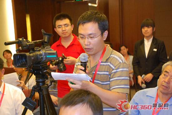 “十二五”规划新闻发布会现场记者答问